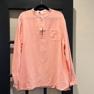 Pink linen shirt.  New With Tags.  Size X-Large                   Mesmnts: 31x25